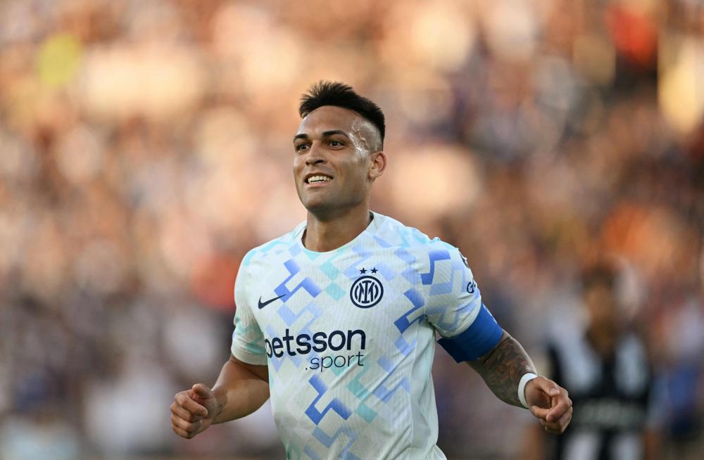 奥莱报列五大联赛有美资背景的俱乐部：共24家，英超有9家