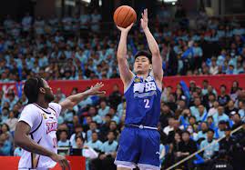 22／23赛季以来顶级前锋越位数：哈兰德仅18次，C罗143次